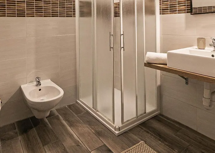 Guest house Ingarda 3*