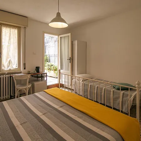 Ingarda Πανσιόν